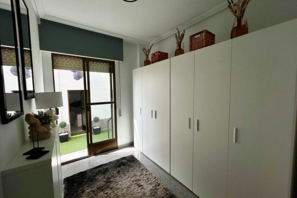 Reventa - Apartamento / piso - Orihuela