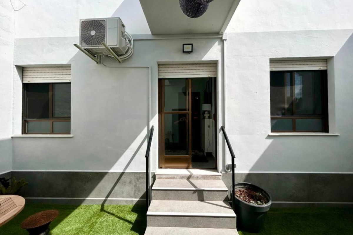 Reventa - Apartamento / piso - Orihuela
