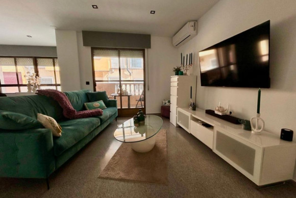 Reventa - Apartamento / piso - Orihuela