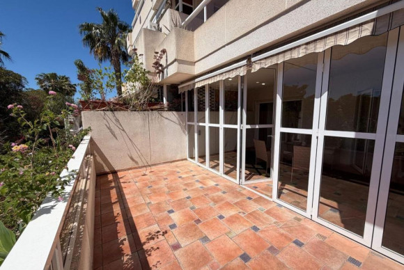 Reventa - Apartamento / piso - Alicante / Alacant