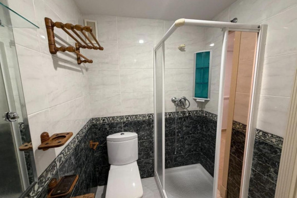 Reventa - Apartamento / piso - Alicante / Alacant