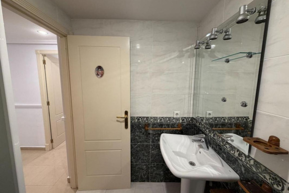 Reventa - Apartamento / piso - Alicante / Alacant