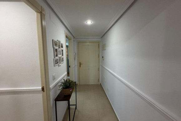 Reventa - Apartamento / piso - Alicante / Alacant