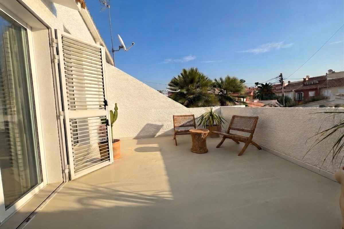 Herverkoop - Villa - Denia - Les Marines - Las Marinas