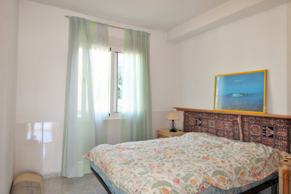 Resale - Townhouse - Villamartin