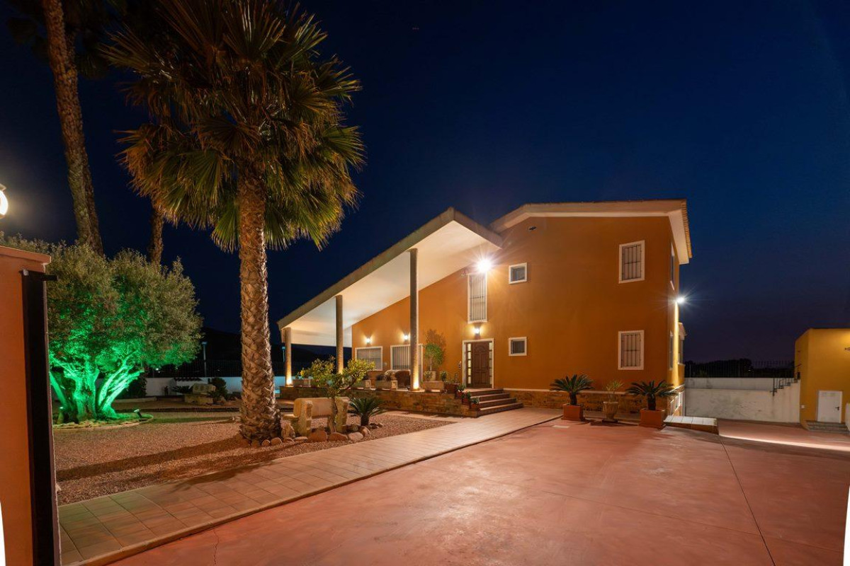 Reventa - House - Orihuela Costa - CAMPO