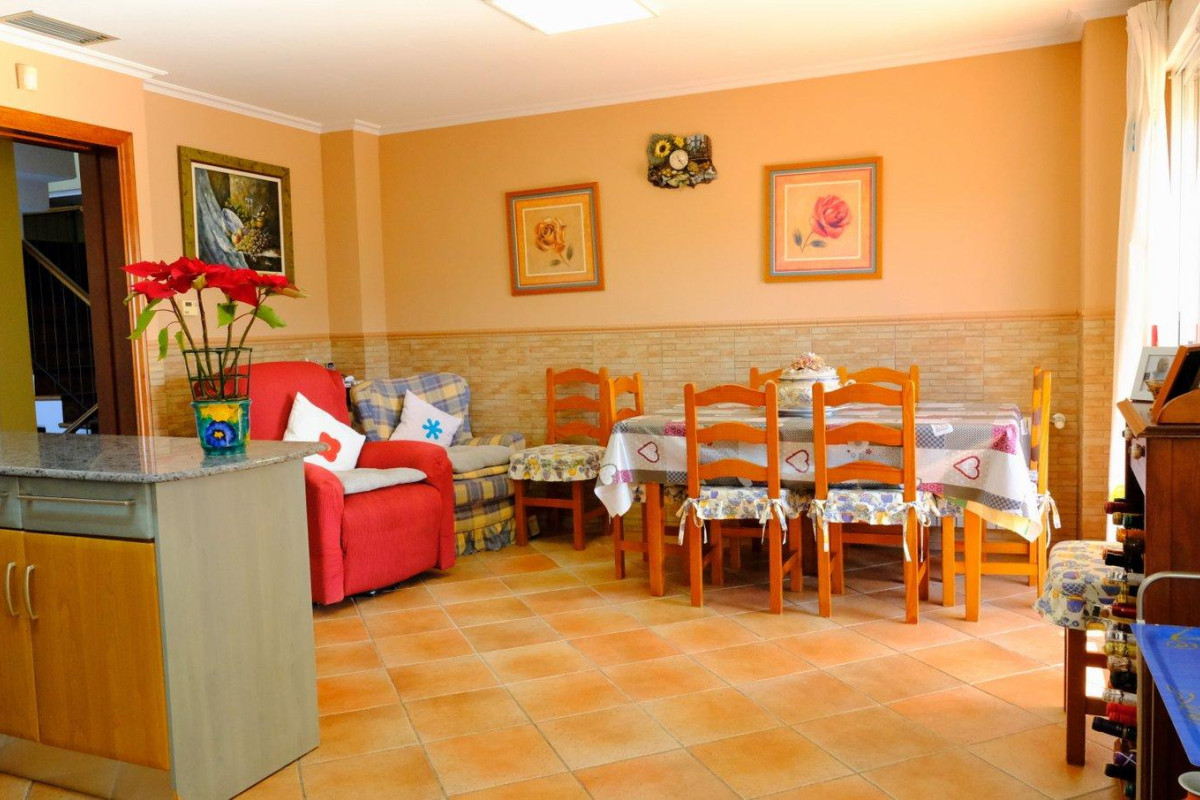 Reventa - House - Orihuela Costa - CAMPO