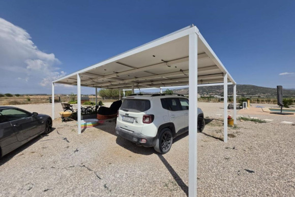Resale - Villa - Pinoso