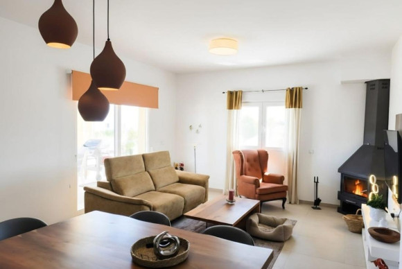 Resale - Villa - Pinoso