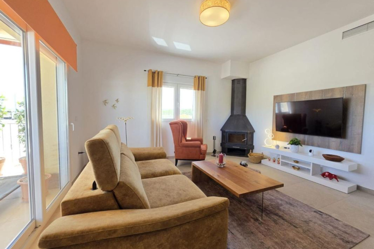 Resale - Villa - Pinoso
