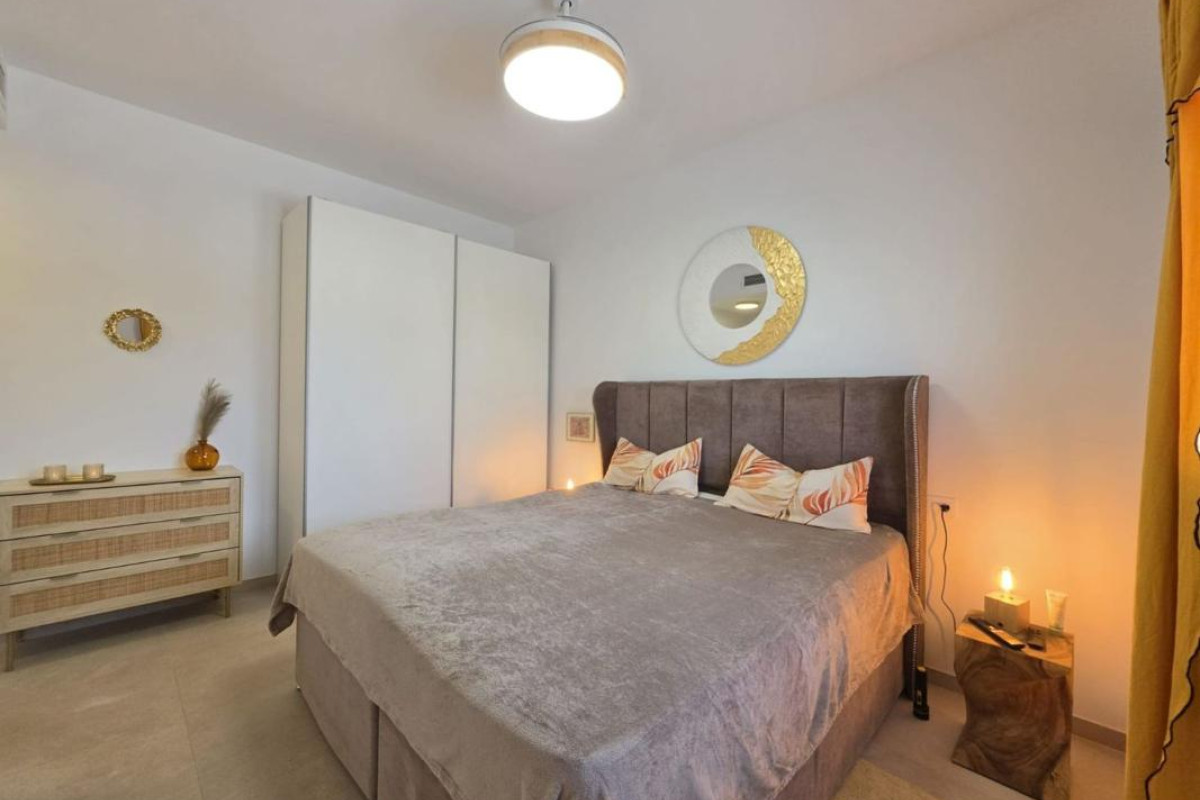 Resale - Villa - Pinoso