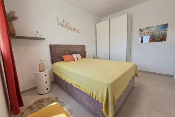 Resale - Villa - Pinoso
