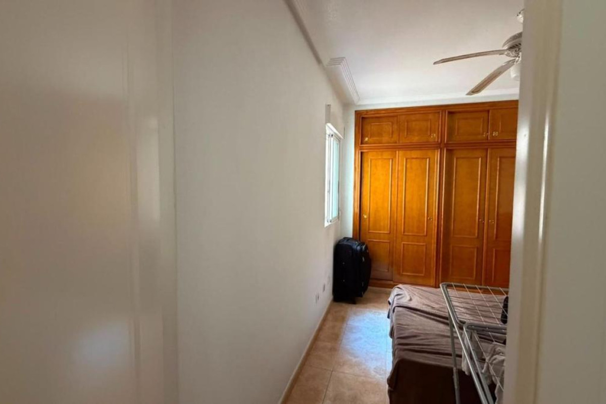 Resale - Apartment  - Torrevieja - torrevieja