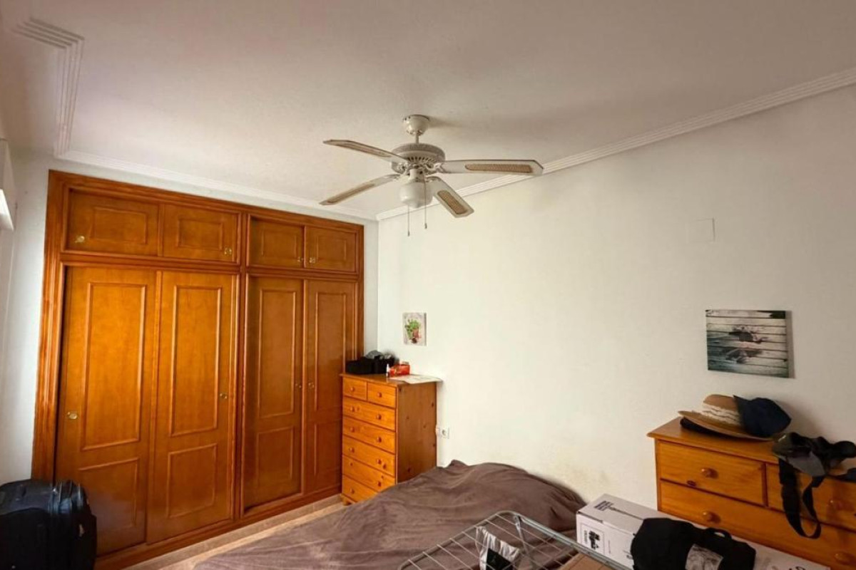 Resale - Apartment  - Torrevieja - torrevieja
