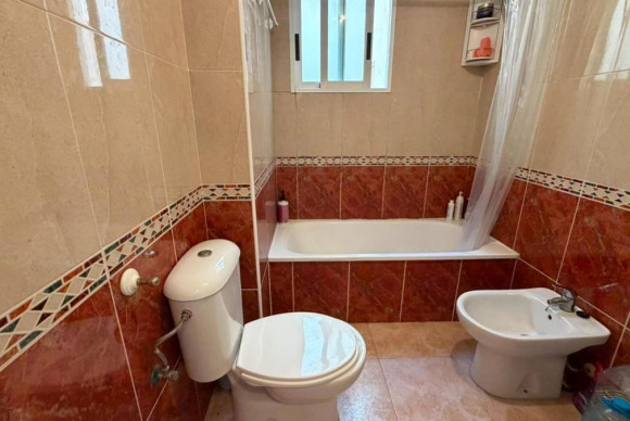 Resale - Apartment  - Torrevieja - torrevieja