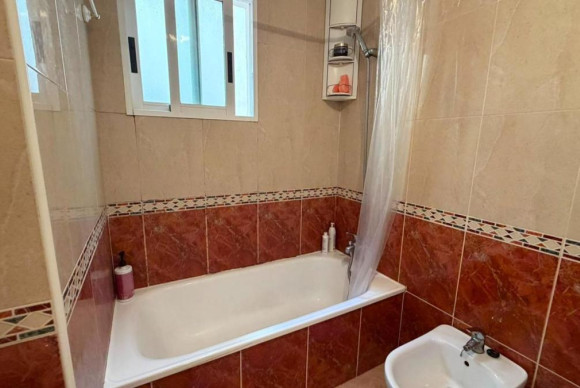 Resale - Apartment  - Torrevieja - torrevieja