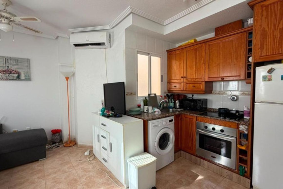Resale - Apartment  - Torrevieja - torrevieja