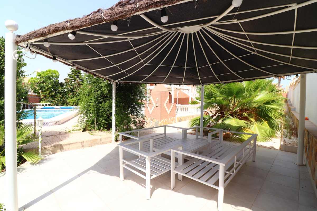 Herverkoop - Vrijstaande Villa - Ciudad Quesada - La Fiesta