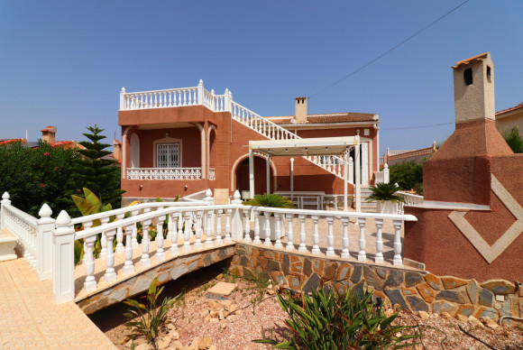 Herverkoop - Vrijstaande Villa - Ciudad Quesada - La Fiesta