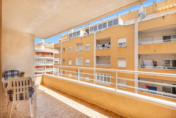 Reventa - Apartamento / piso - Torrevieja - Playa del cura