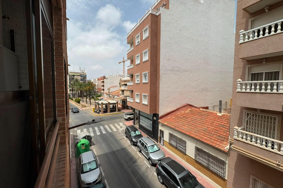 Herverkoop - Studio - Torrevieja - Centro