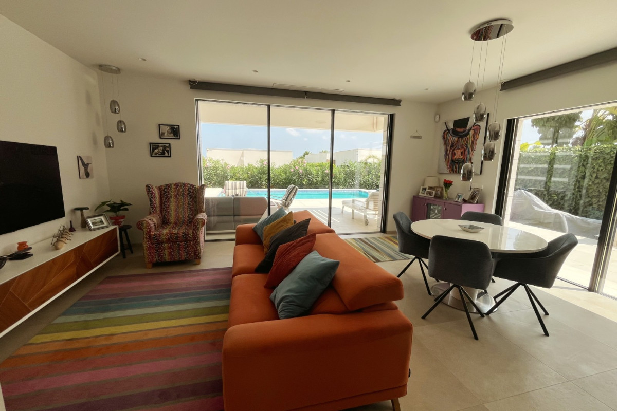 Reventa - Detached Villa - Los Montesinos - La Herrada