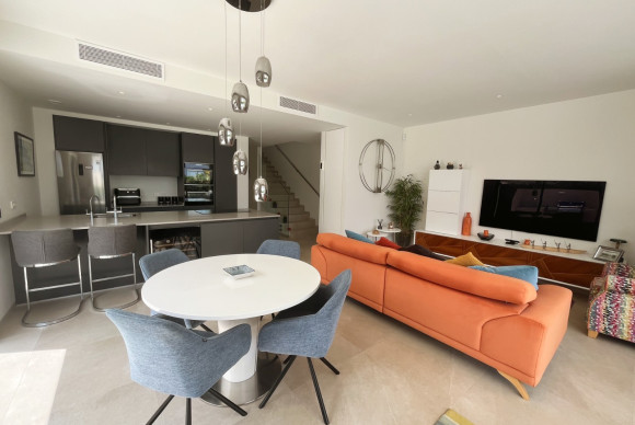 Reventa - Detached Villa - Los Montesinos - La Herrada