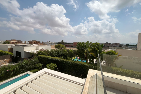 Reventa - Detached Villa - Los Montesinos - La Herrada