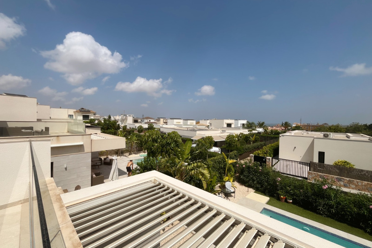 Reventa - Detached Villa - Los Montesinos - La Herrada