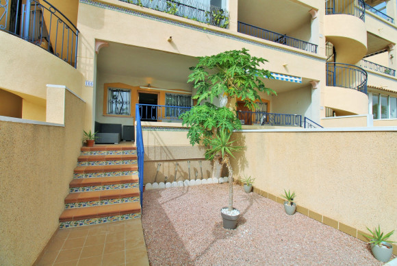 Resale - Apartment  - Punta Prima