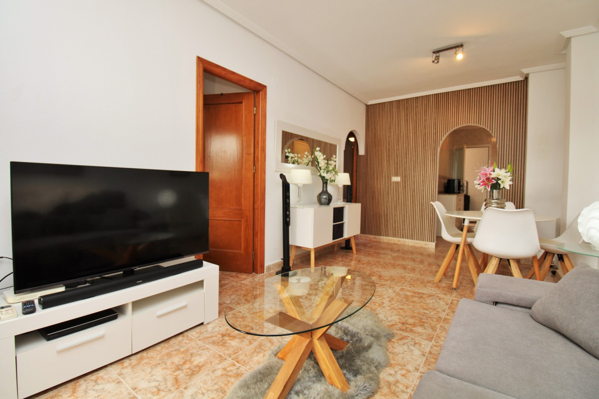 Resale - Apartment  - Punta Prima