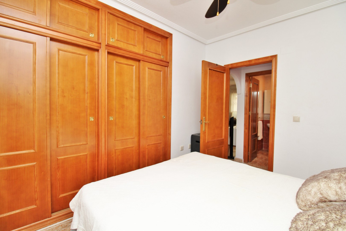 Resale - Apartment  - Punta Prima