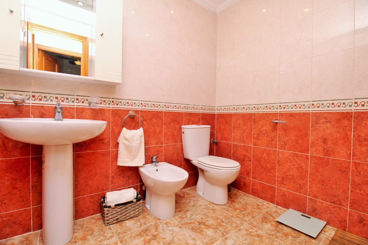 Resale - Apartment  - Punta Prima