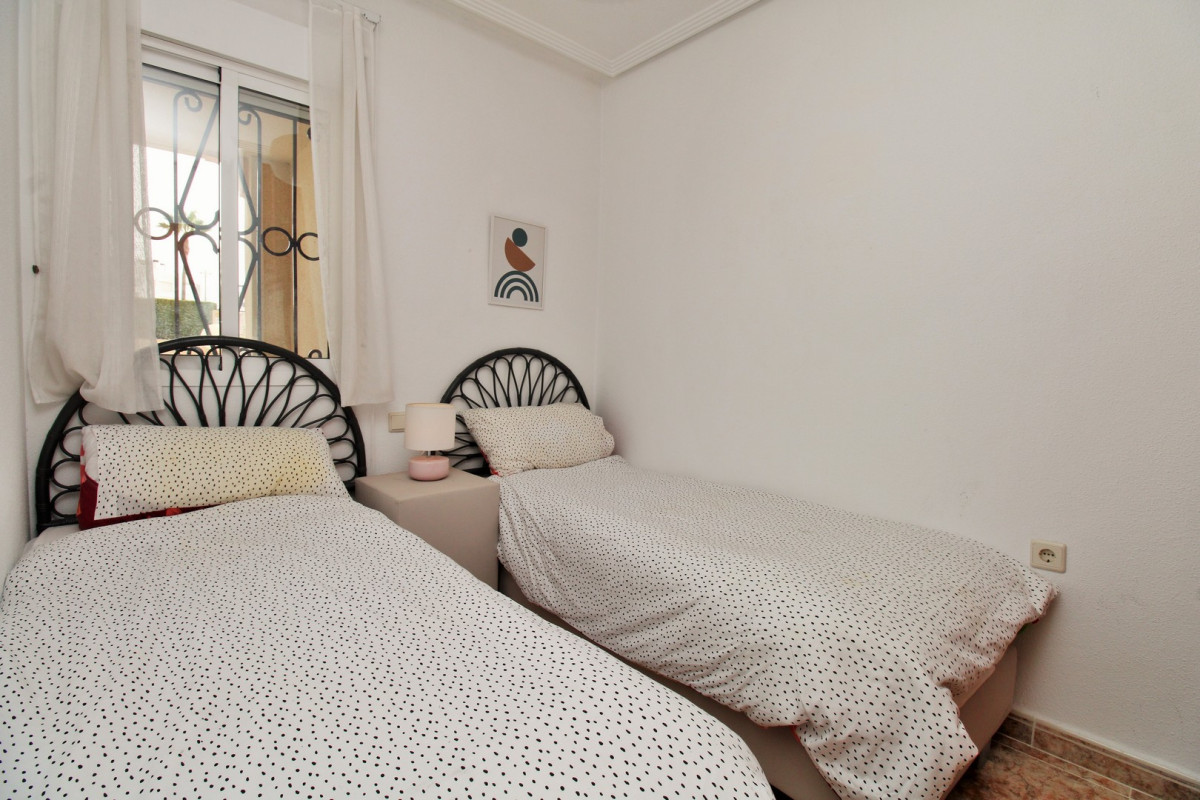 Resale - Apartment  - Punta Prima