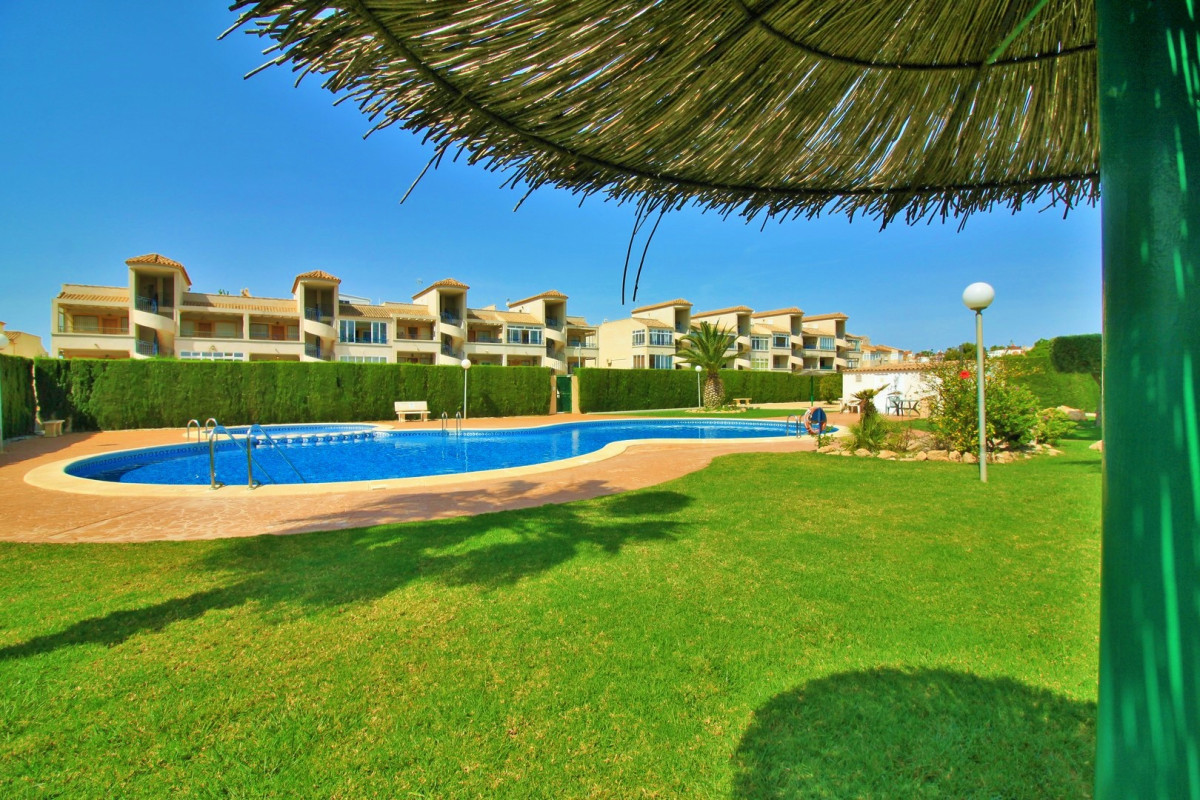 Resale - Apartment  - Punta Prima