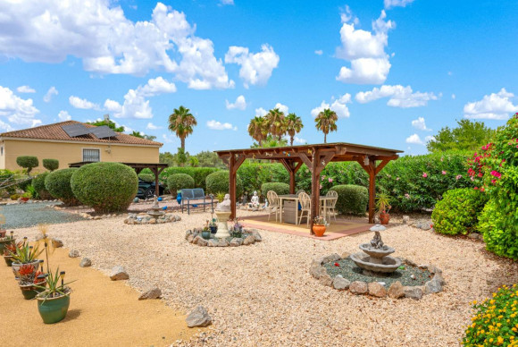 Resale - Villa - Catral