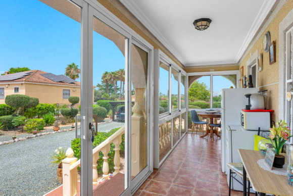 Resale - Villa - Catral