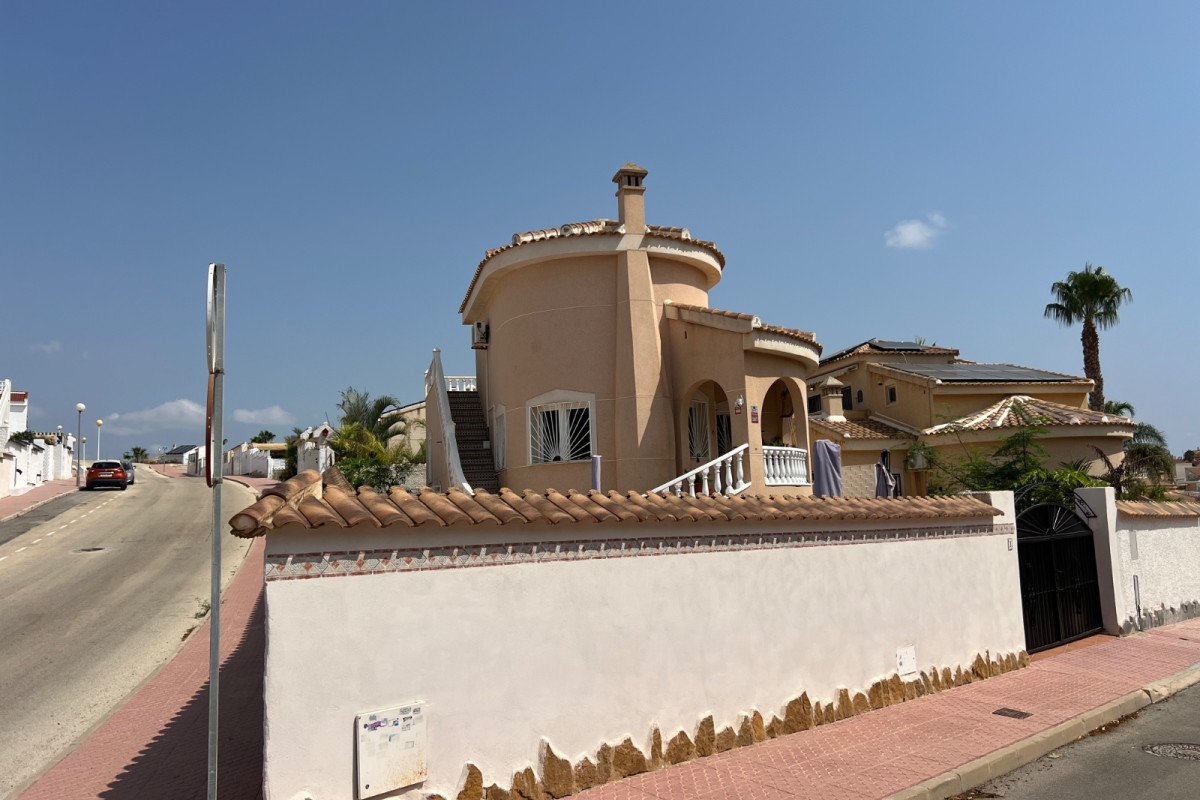 Herverkoop - Vrijstaande Villa - Ciudad Quesada - La Marquesa