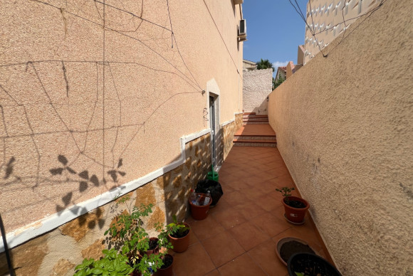 Herverkoop - Vrijstaande Villa - Ciudad Quesada - La Marquesa