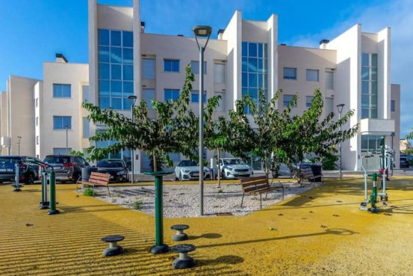 Resale - Apartment  - Orihuela Costa - Villamartin