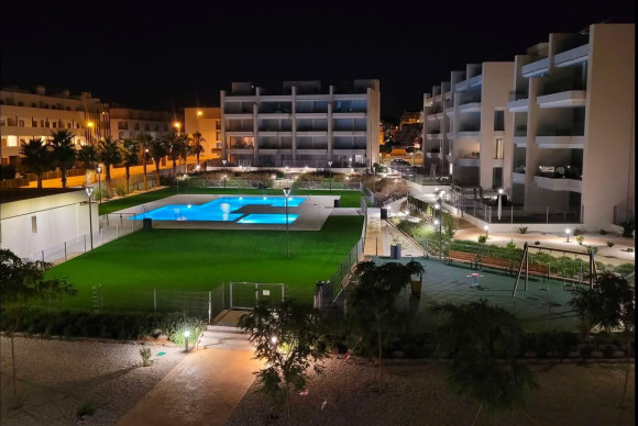 Resale - Apartment  - Orihuela Costa - Villamartin