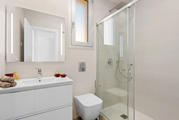 Resale - Apartment  - Orihuela Costa - Villamartin