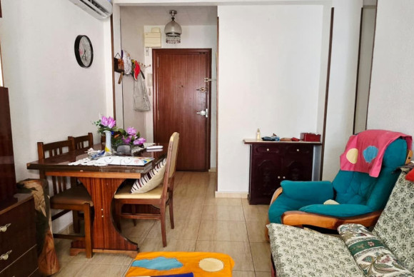 Herverkoop - Apartment / flat - Benidorm - Centro
