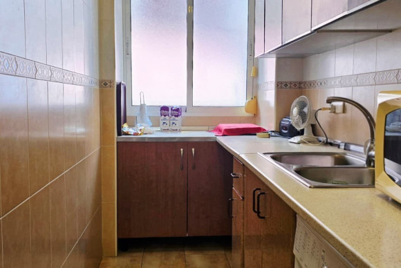 Herverkoop - Apartment / flat - Benidorm - Centro