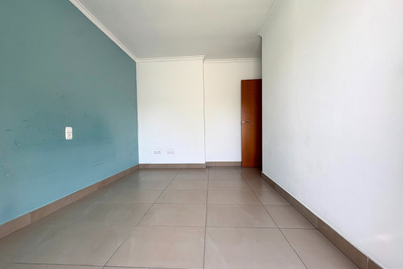 Resale - Apartment / flat - Ondara