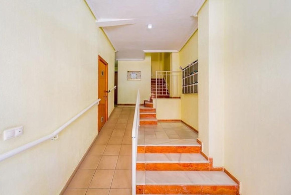 Reventa - Apartamento / piso - Torrevieja - torrevieja