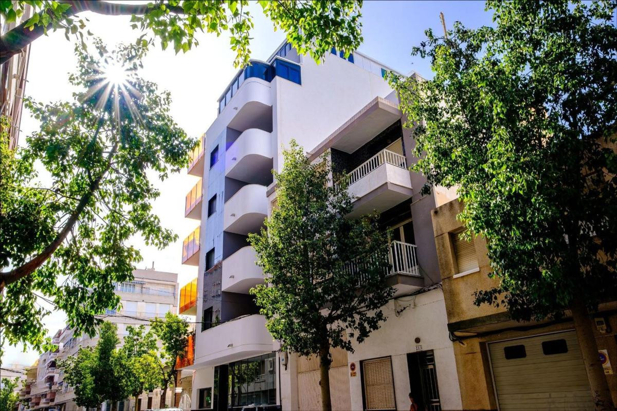 Resale - Apartment  - Torrevieja - torrevieja