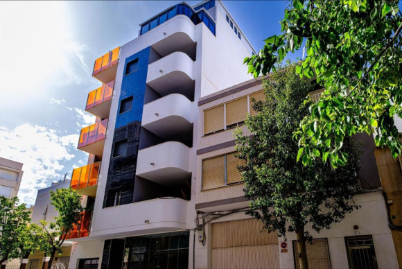 Resale - Apartment  - Torrevieja - torrevieja