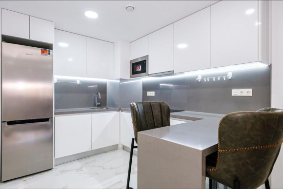 Resale - Apartment  - Torrevieja - torrevieja