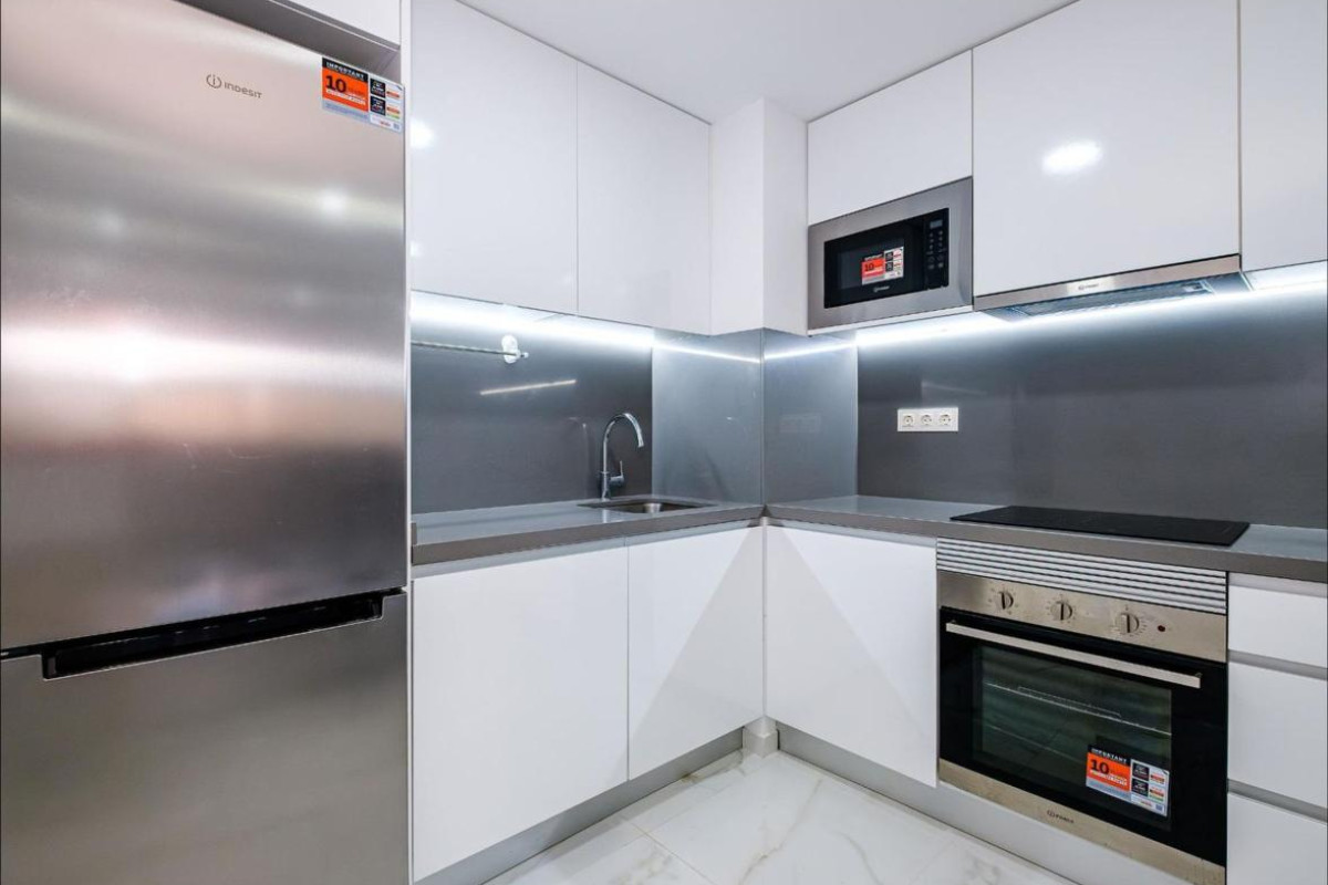 Resale - Apartment  - Torrevieja - torrevieja